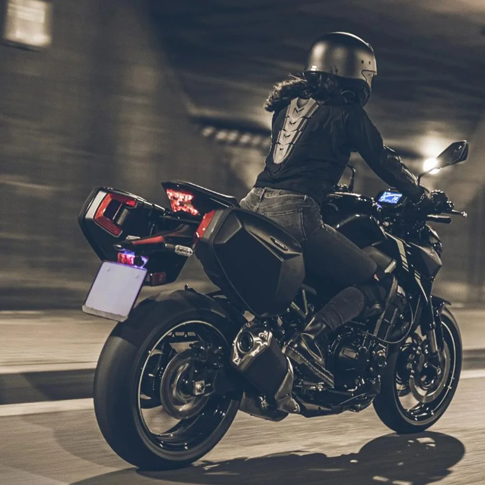SHAD Sert Kabuk Motosiklet Heybe Yan Çanta 30L X0SE48SR